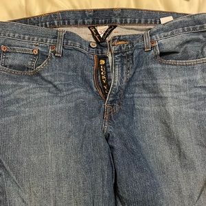 Lucky brand jeans size 34.
